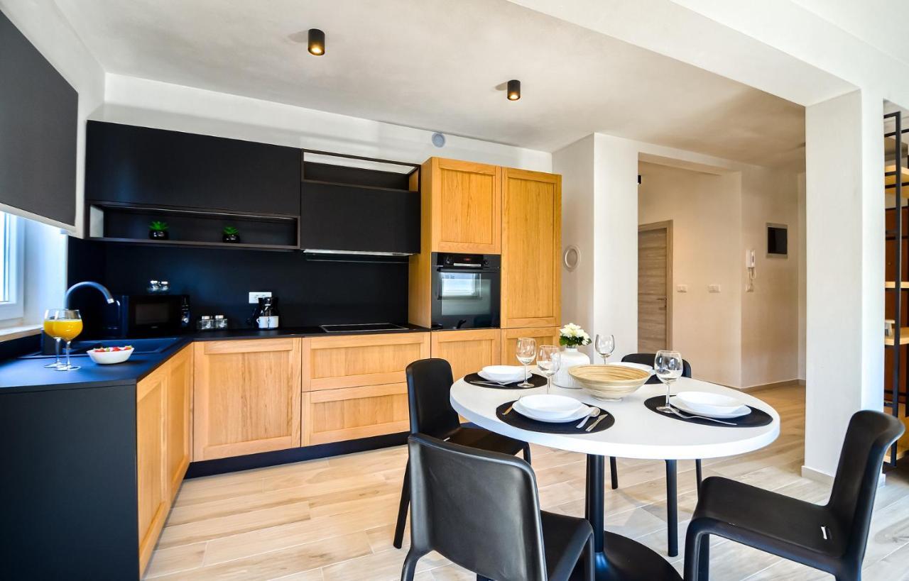 Macuka- New And Luxury, Near Beach