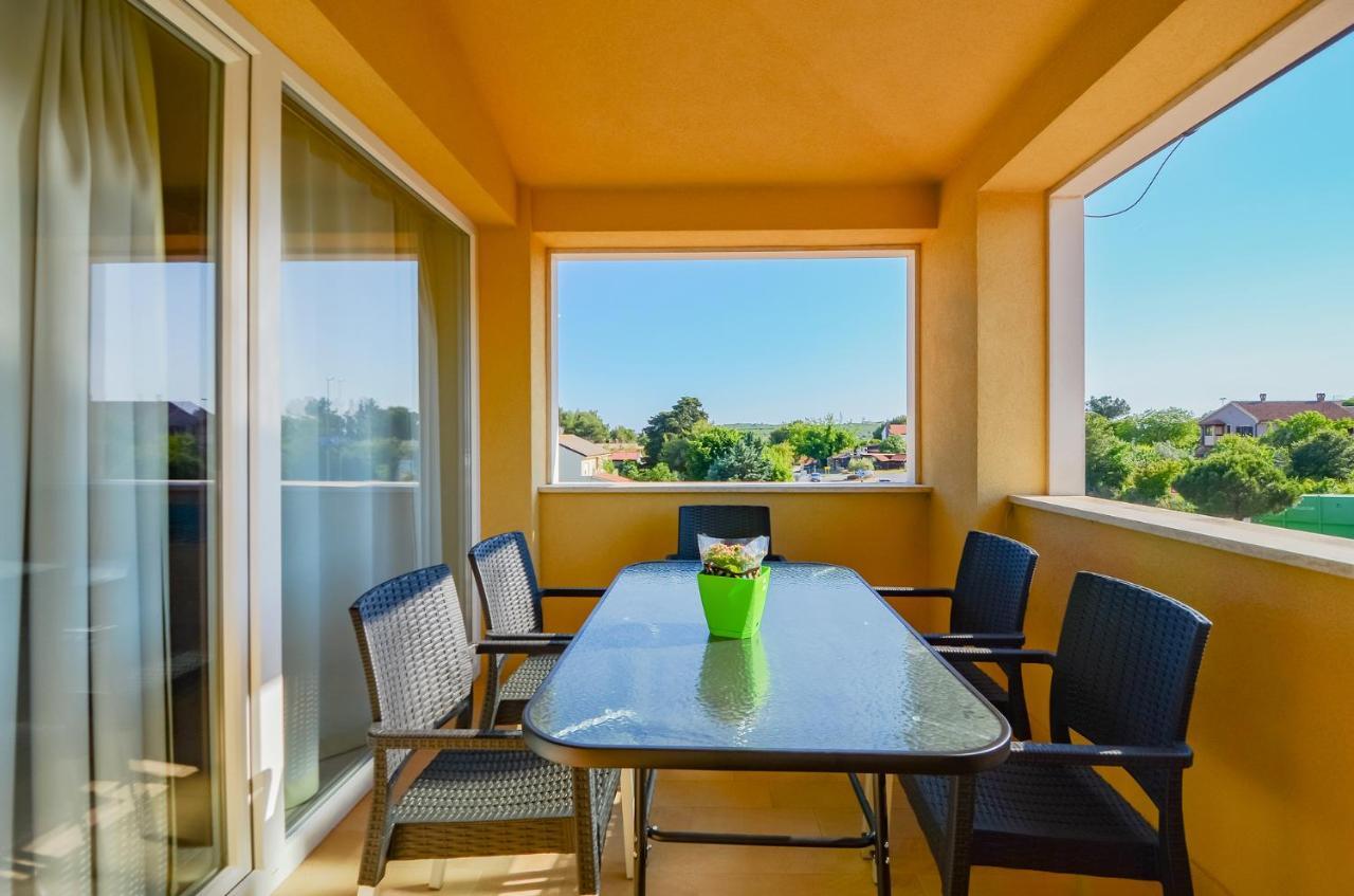 Macuka- New And Luxury, Near Beach Apartment Banjole